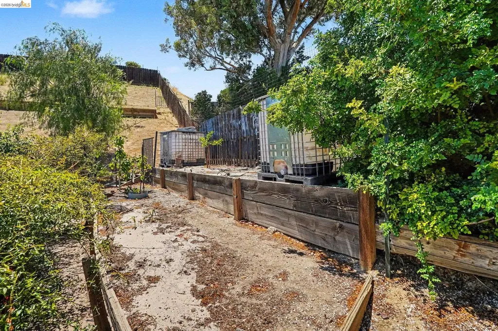 1150 Los Palos Court Pittsburg CA 94565