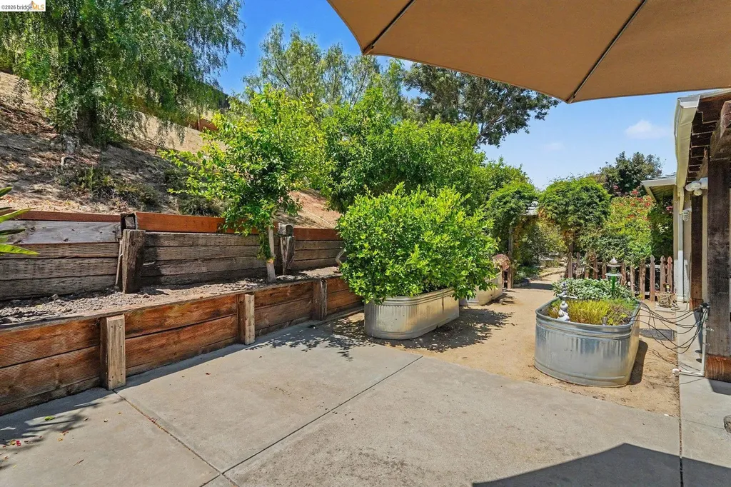1150 Los Palos Court Pittsburg CA 94565