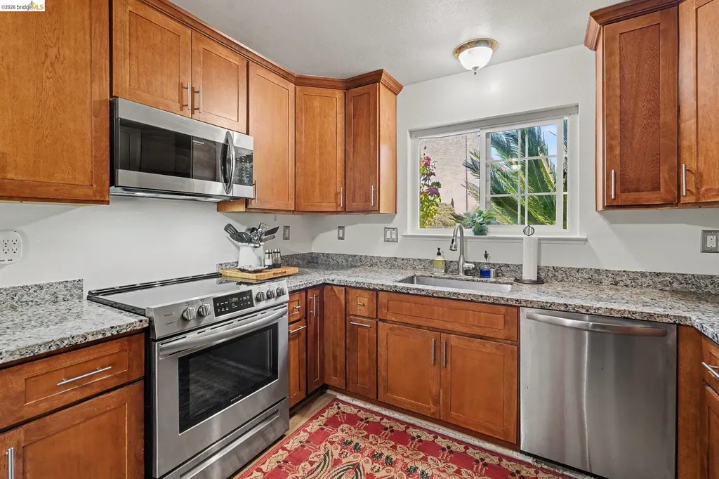 1150 Los Palos Court Pittsburg CA 94565