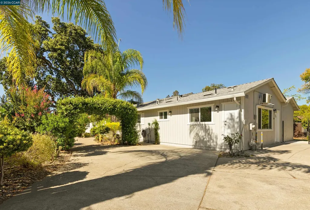 1694 Tammy Lane Concord CA 94519