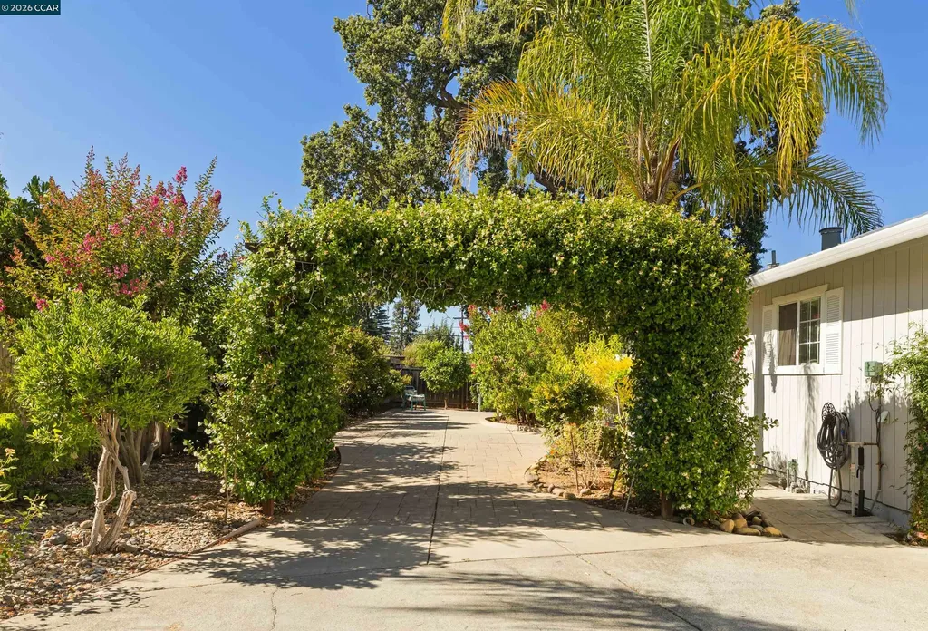 1694 Tammy Lane Concord CA 94519