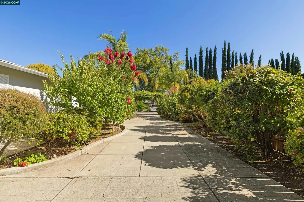 1694 Tammy Lane Concord CA 94519