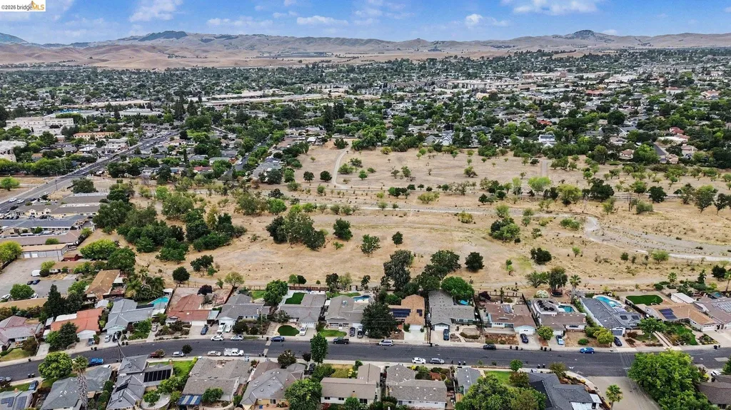 1359 Anza Way Livermore CA 94550