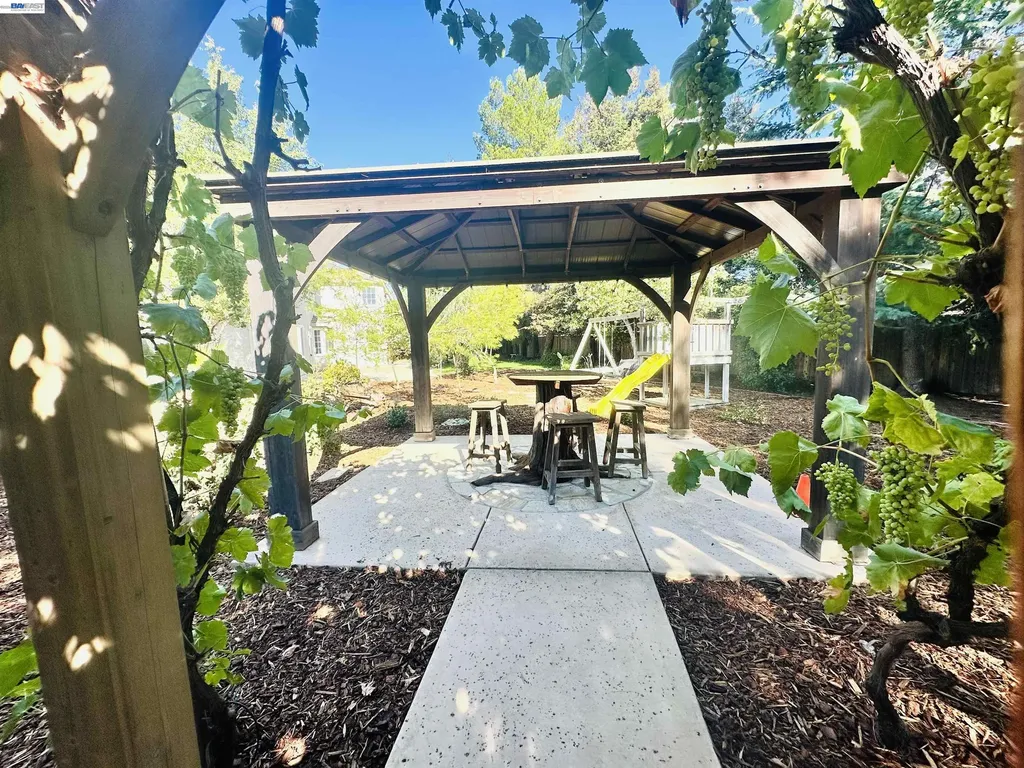 1330 Capri Court Livermore CA 94550