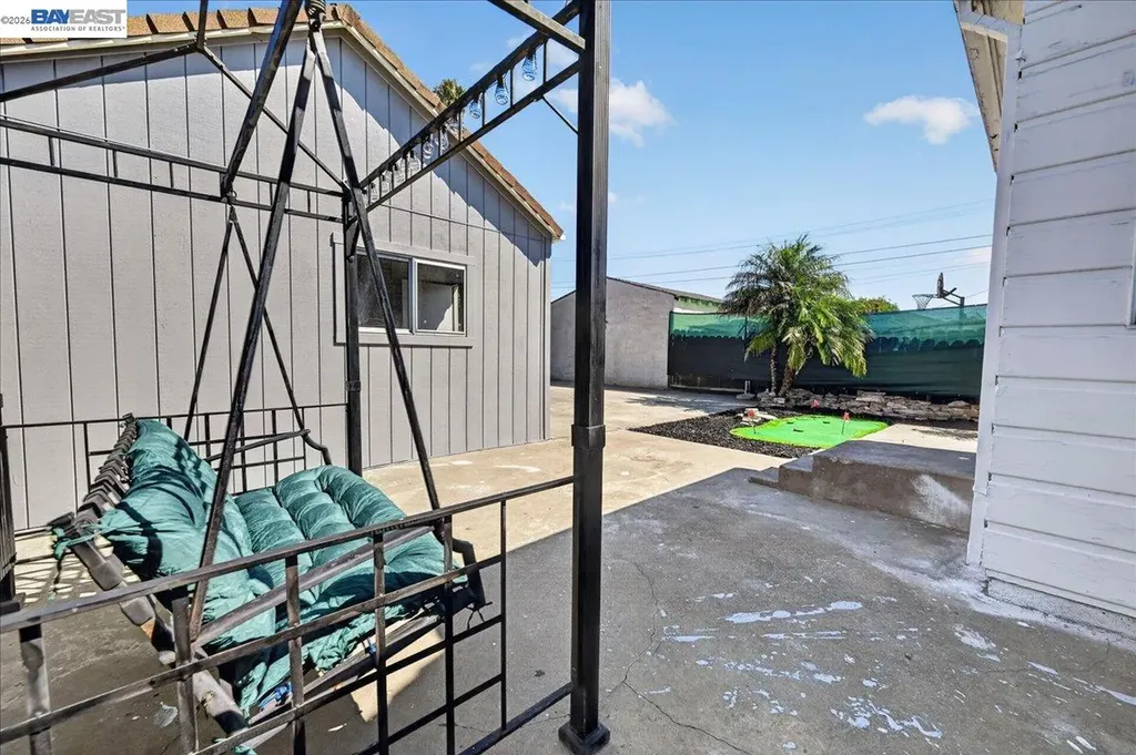 1163 85th Avenue Oakland CA 94621