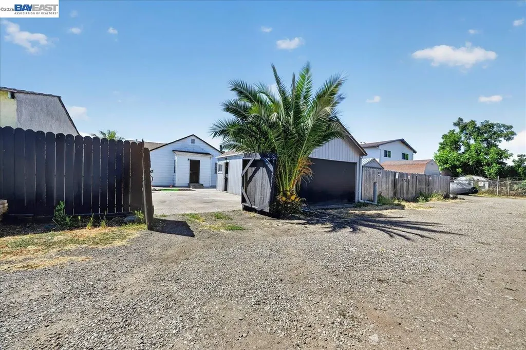 1163 85th Avenue Oakland CA 94621