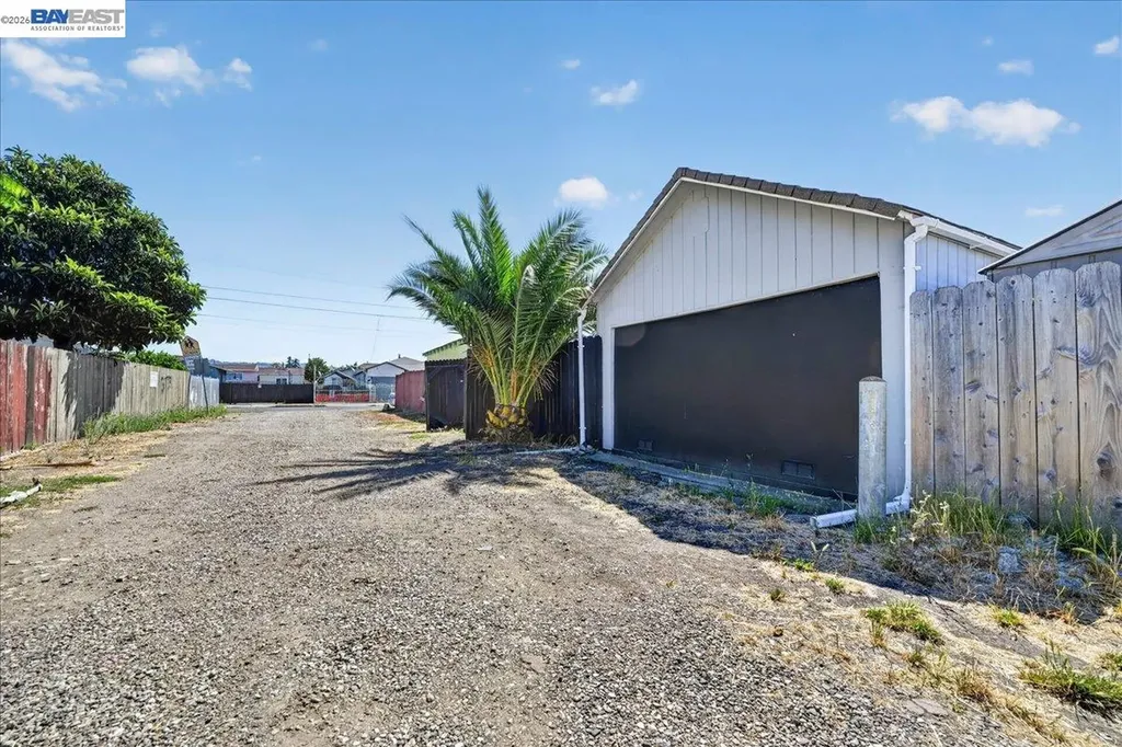 1163 85th Avenue Oakland CA 94621
