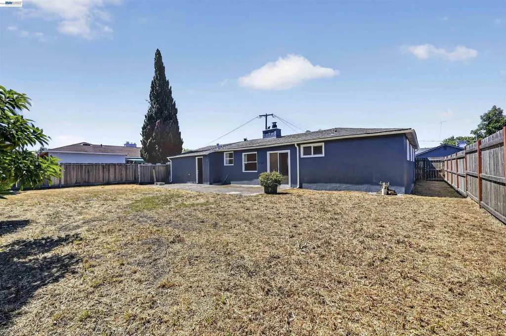 14326 Bradley Street San Leandro CA 94579
