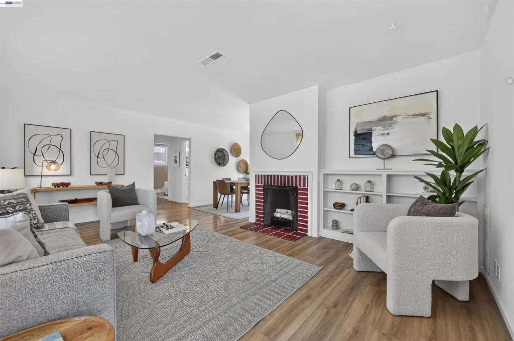 14326 Bradley Street San Leandro CA 94579