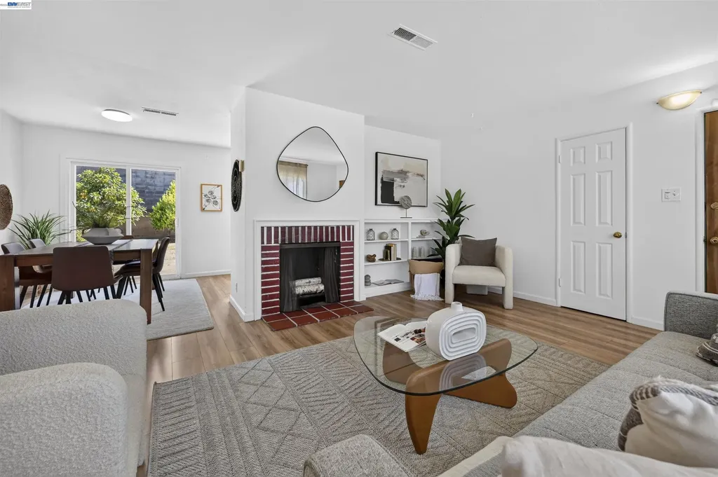 14326 Bradley Street San Leandro CA 94579