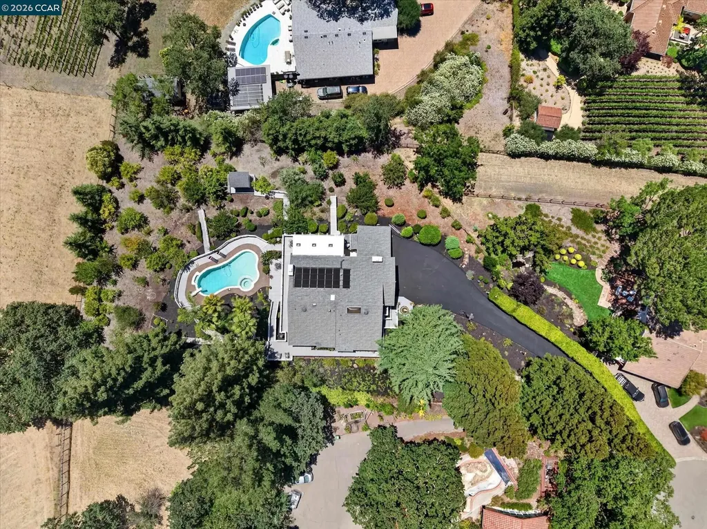 671 Logan Lane Danville CA 94526