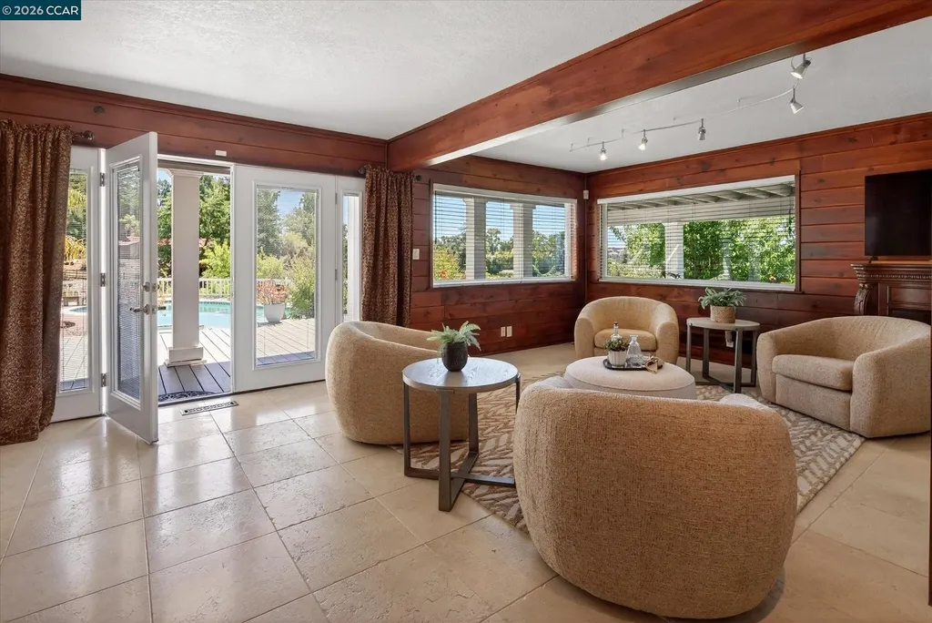 671 Logan Lane Danville CA 94526