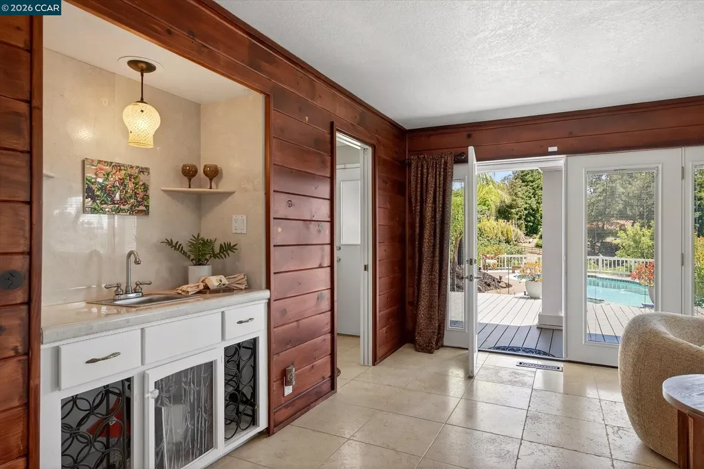 671 Logan Lane Danville CA 94526