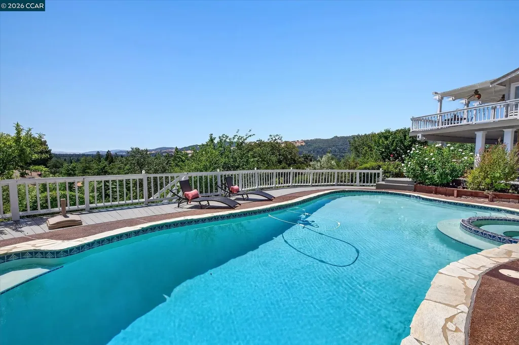 671 Logan Lane Danville CA 94526