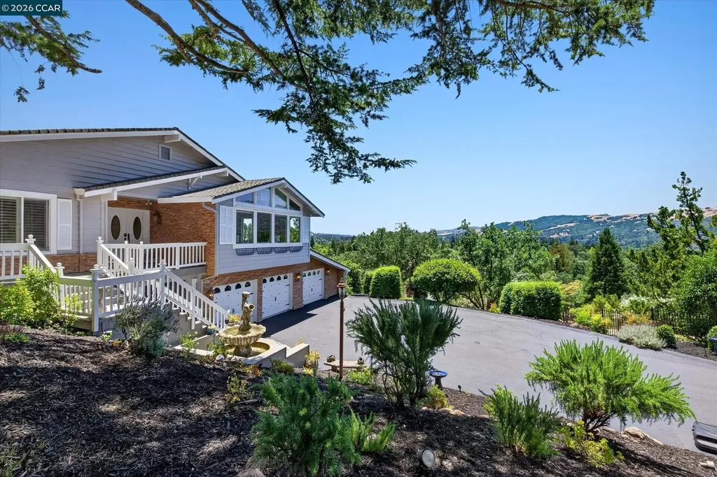 671 Logan Lane Danville CA 94526