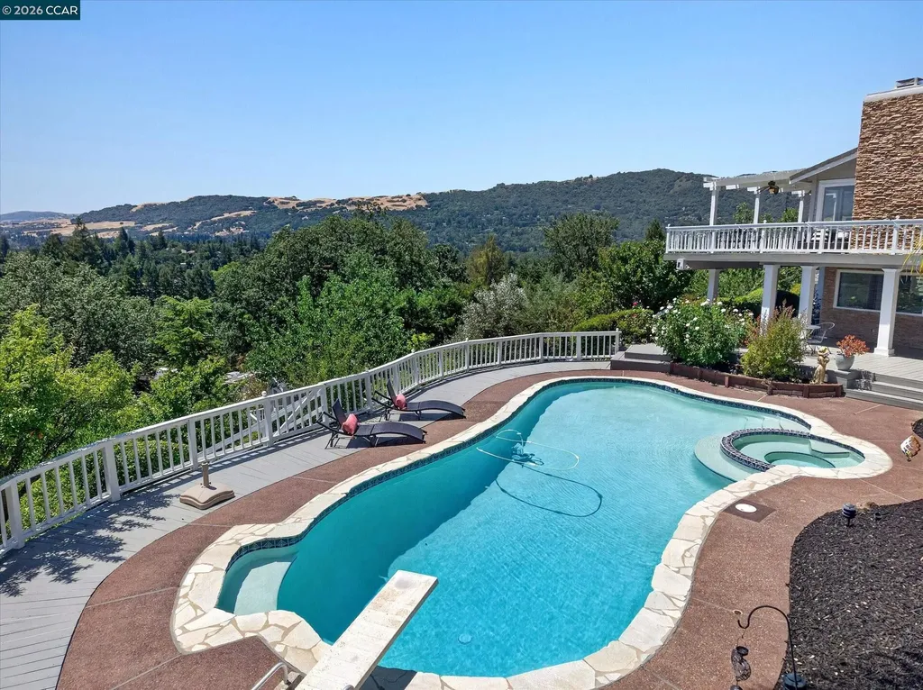 671 Logan Lane Danville CA 94526