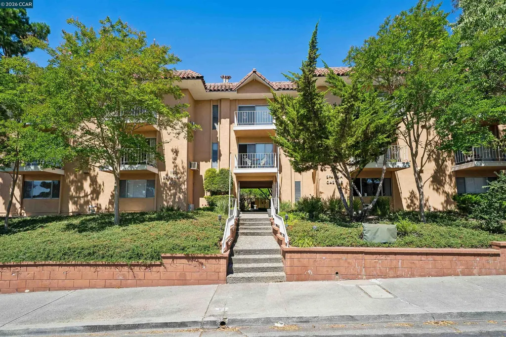 1183 Saranap Avenue Walnut Creek CA 94595