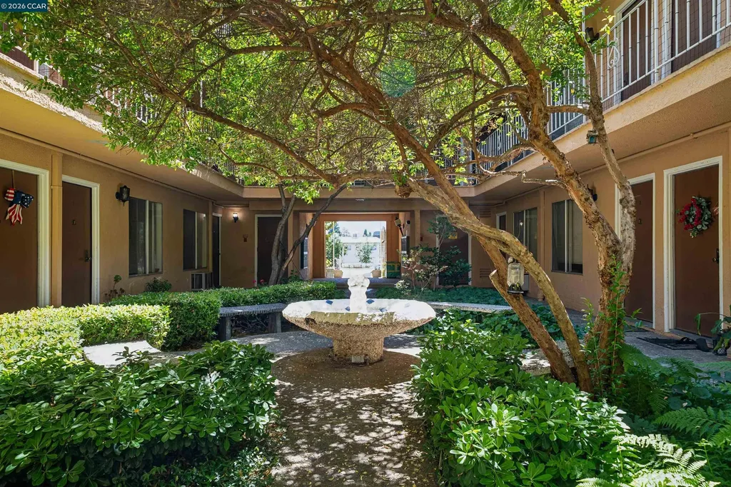 1183 Saranap Avenue Walnut Creek CA 94595