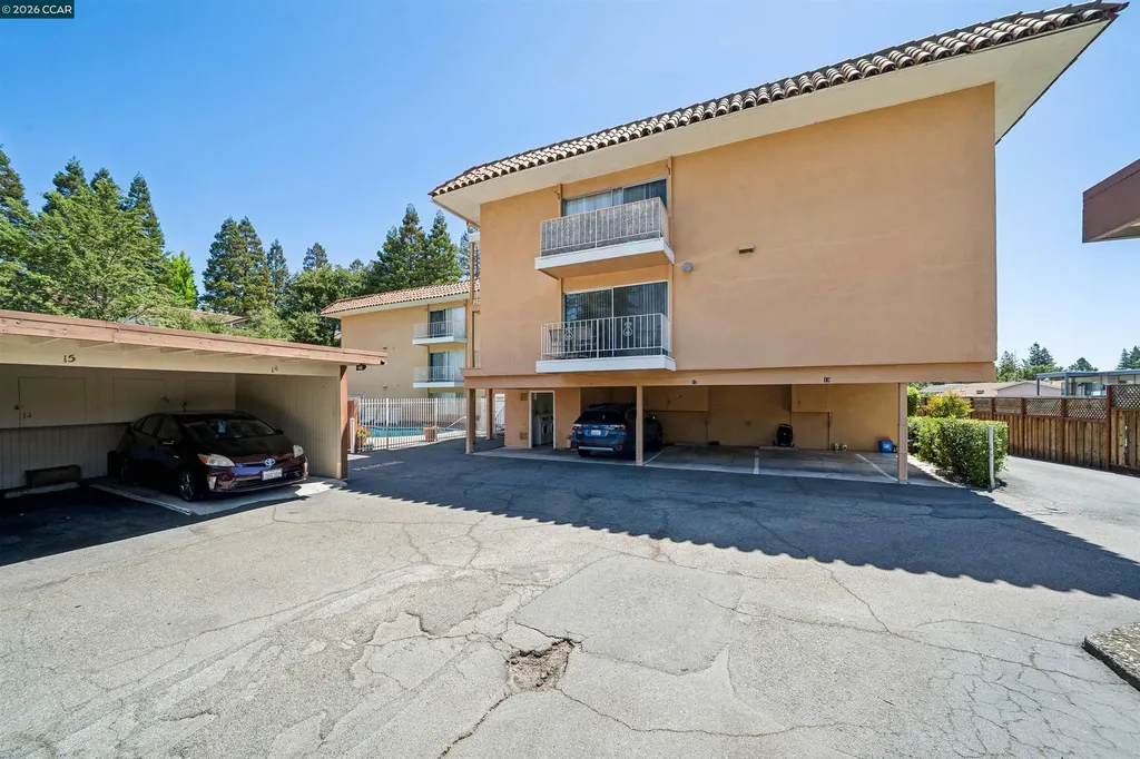 1183 Saranap Avenue Walnut Creek CA 94595