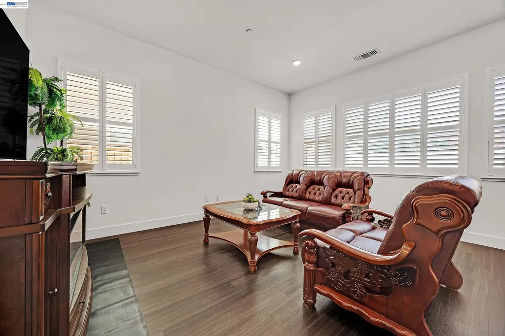52 Redberry Loop Brentwood CA 94513