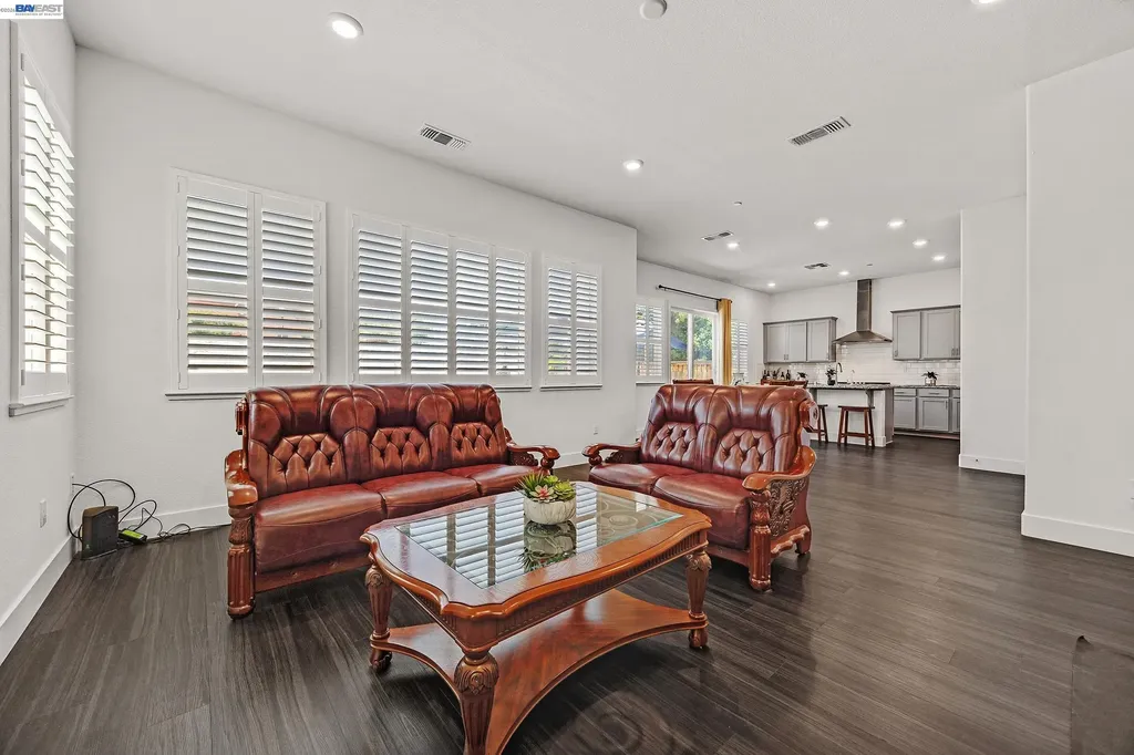 52 Redberry Loop Brentwood CA 94513