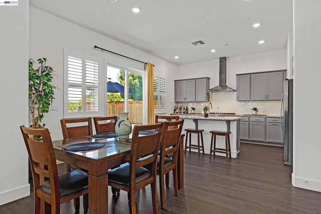 52 Redberry Loop Brentwood CA 94513