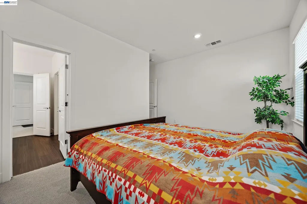 52 Redberry Loop Brentwood CA 94513