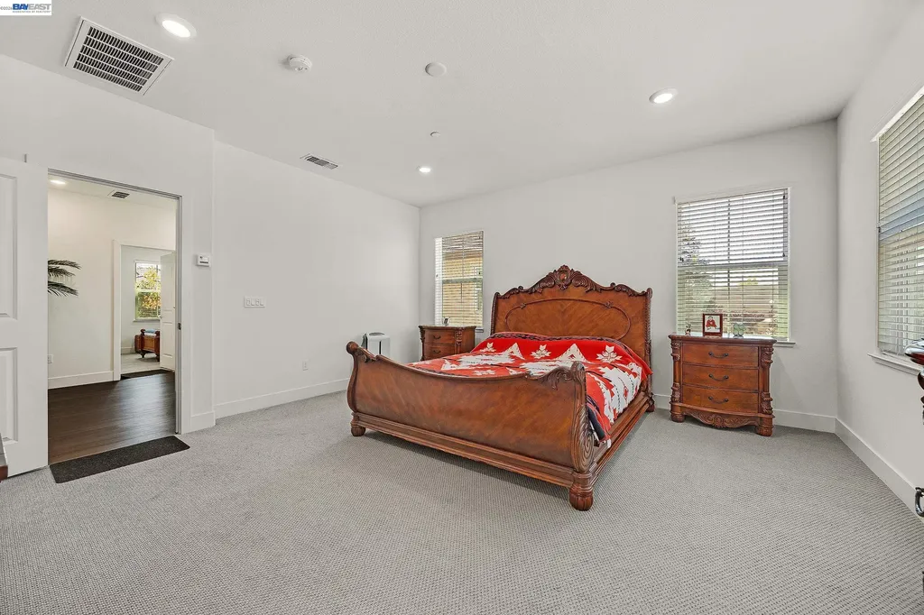52 Redberry Loop Brentwood CA 94513