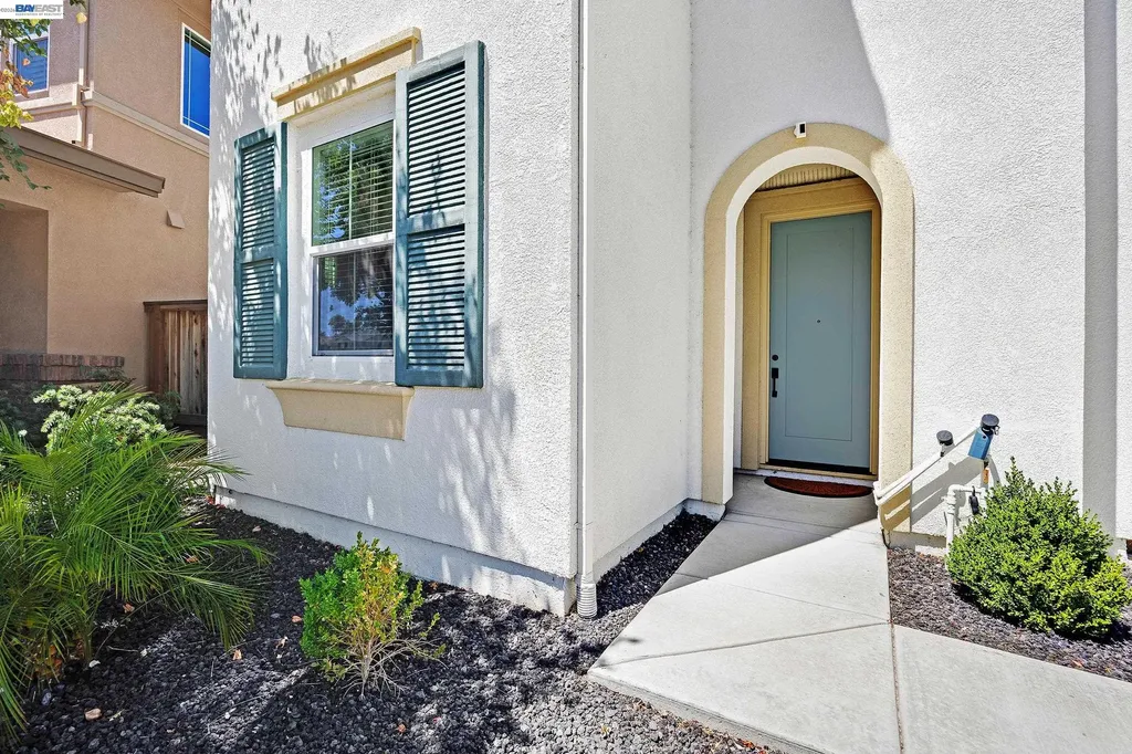 52 Redberry Loop Brentwood CA 94513