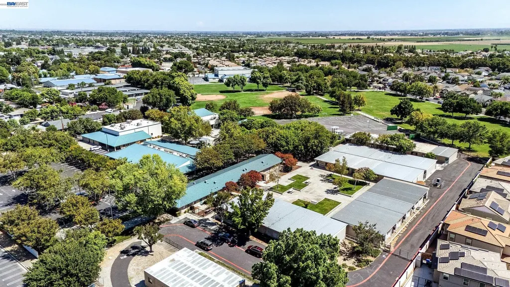 52 Redberry Loop Brentwood CA 94513