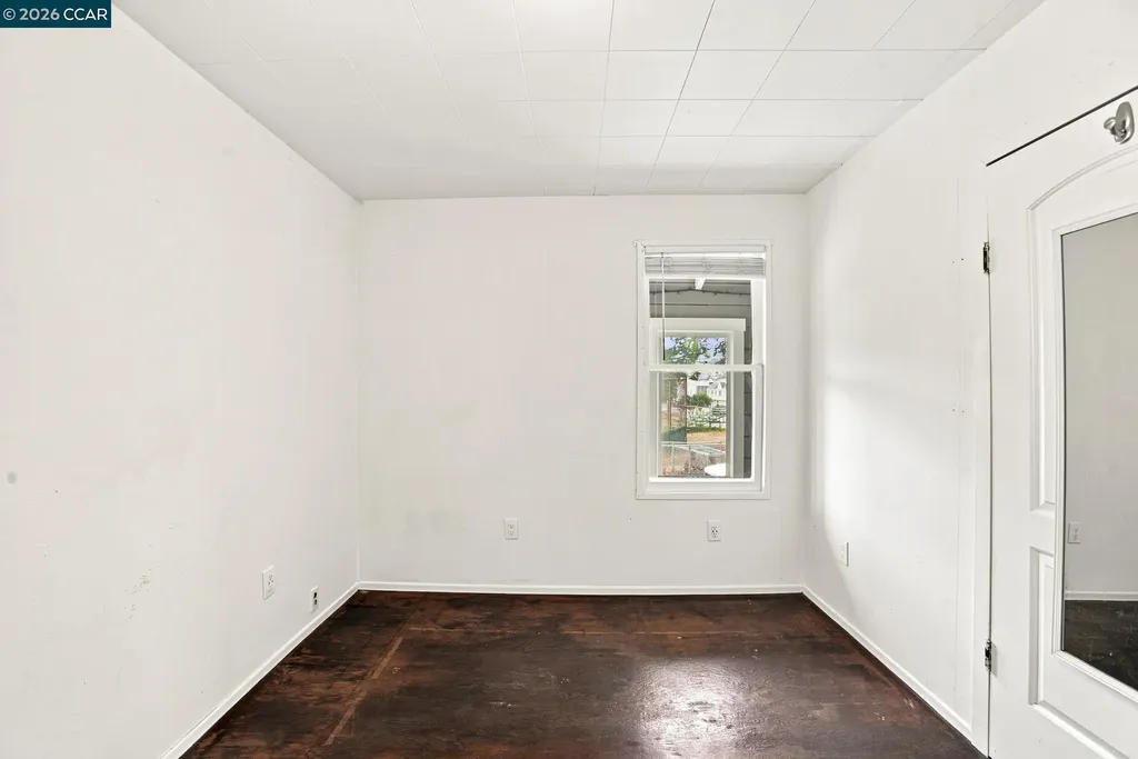 913 France Avenue San Francisco CA 94122