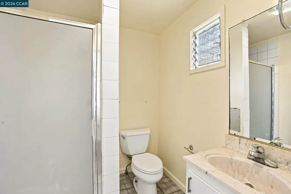 913 France Avenue San Francisco CA 94122