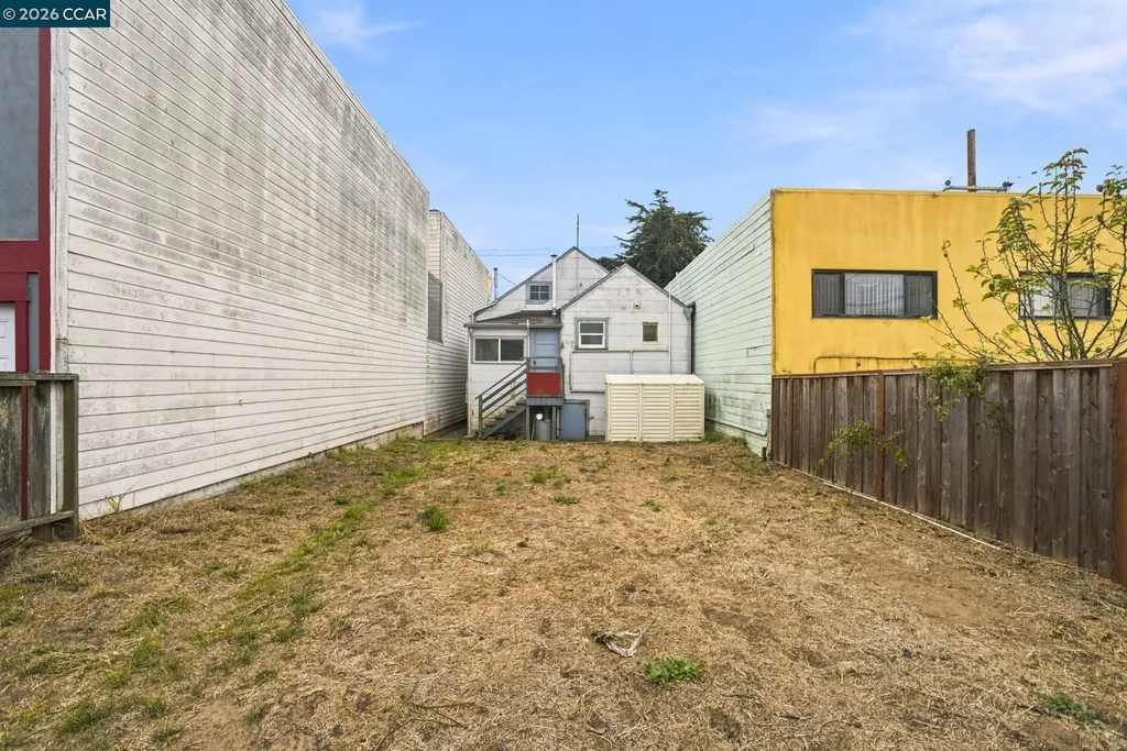 913 France Avenue San Francisco CA 94122