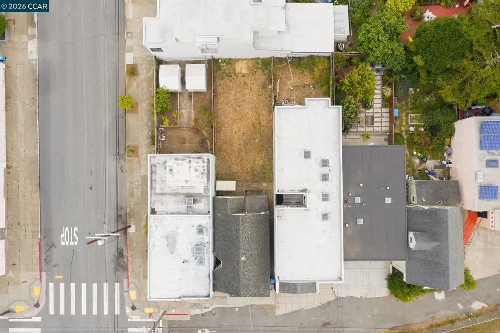 913 France Avenue San Francisco CA 94122