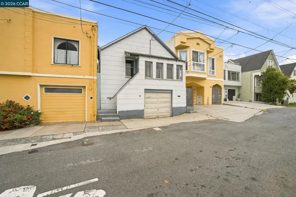 913 France Avenue San Francisco CA 94122