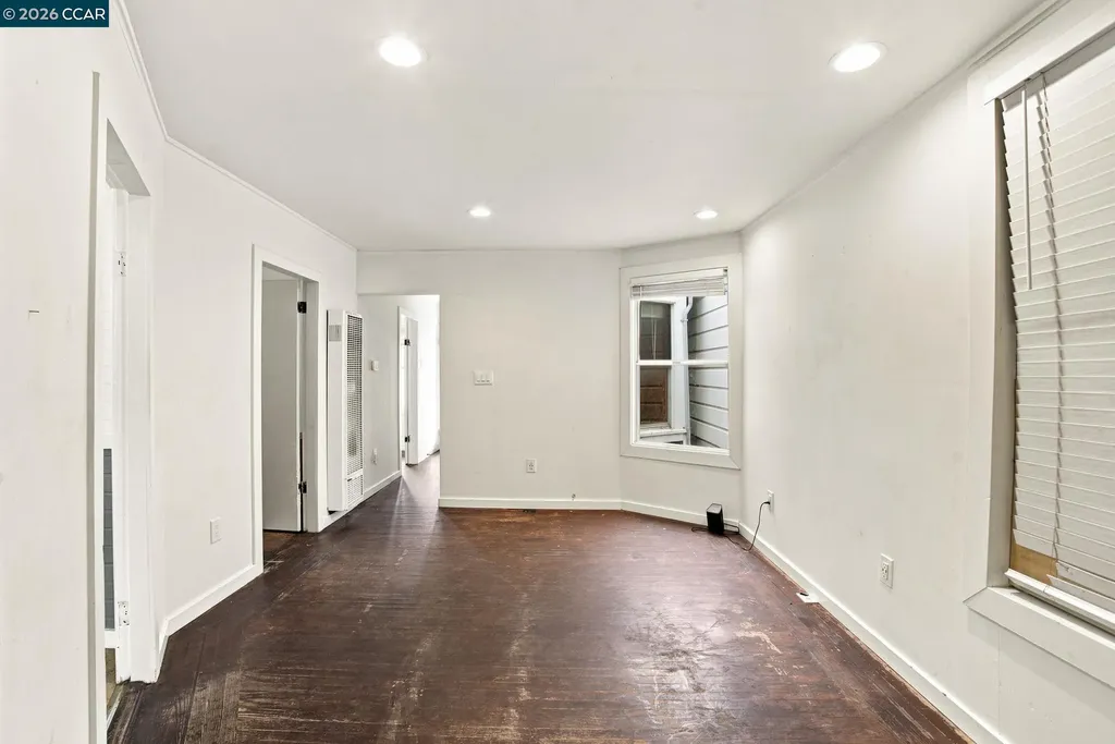 913 France Avenue San Francisco CA 94122