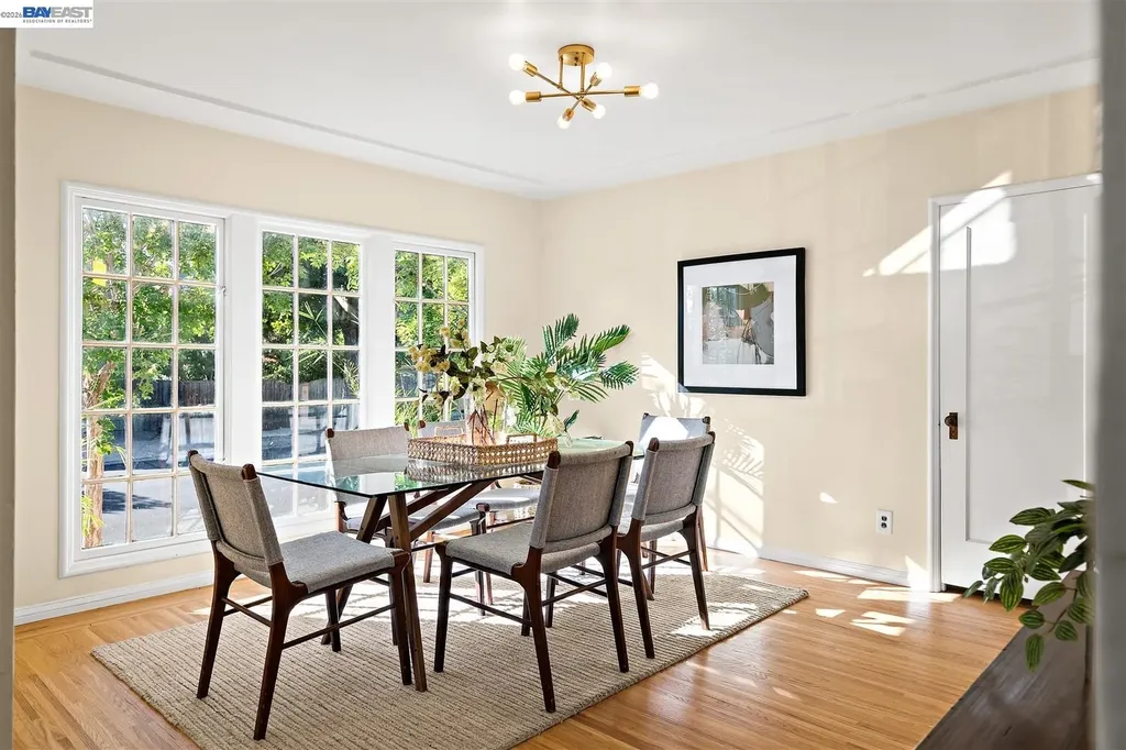2801 Clay Street Alameda CA 94501
