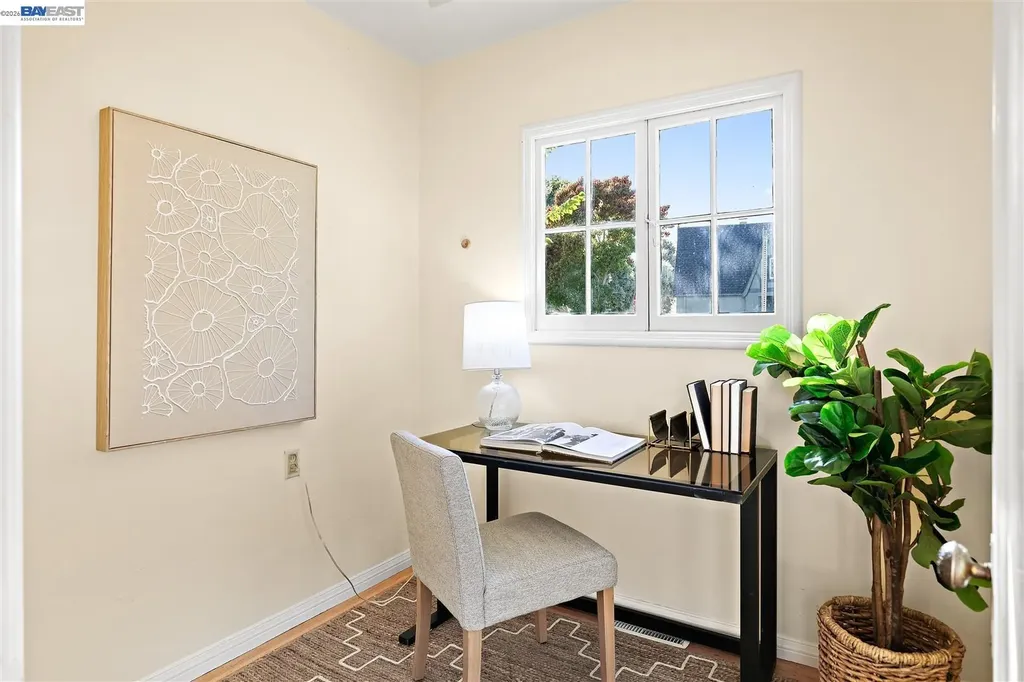 2801 Clay Street Alameda CA 94501