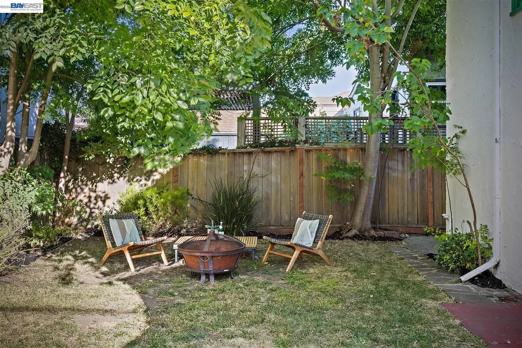 2801 Clay Street Alameda CA 94501