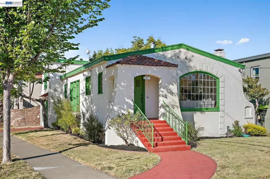 2801 Clay Street Alameda CA 94501