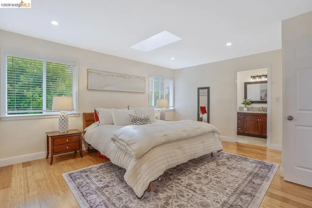 2198 La Orinda Concord CA 94518