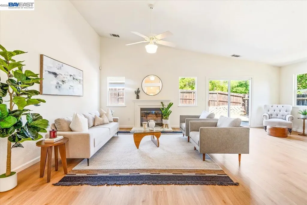 5212 Feather Way Antioch CA 94531