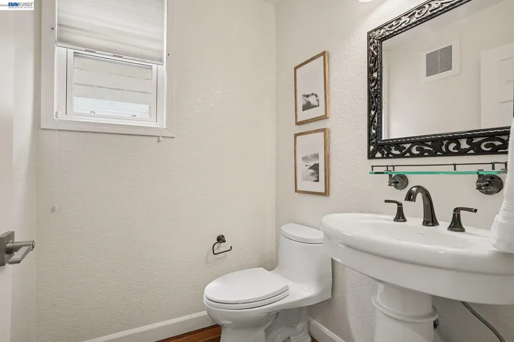 135 Justin Circle Alameda CA 94502