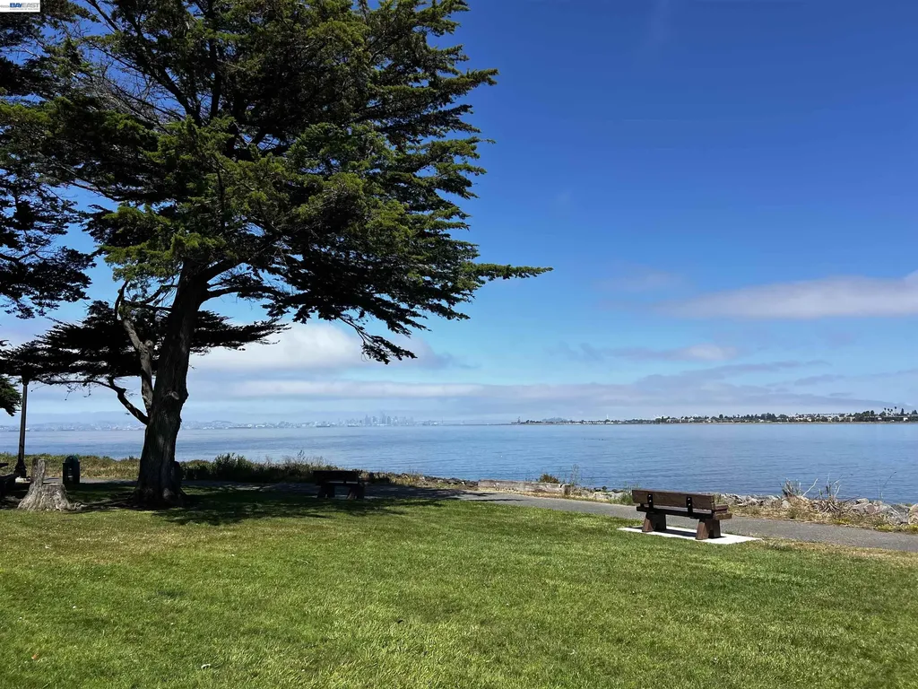 135 Justin Circle Alameda CA 94502