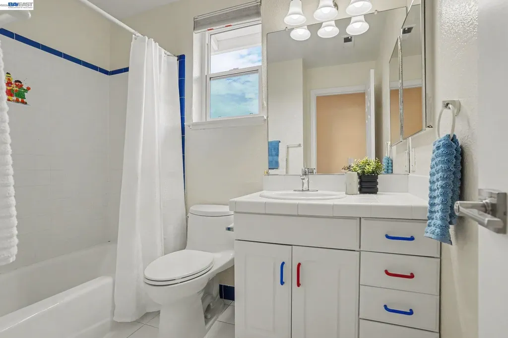 135 Justin Circle Alameda CA 94502