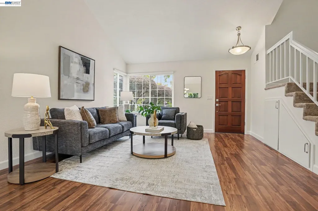 135 Justin Circle Alameda CA 94502