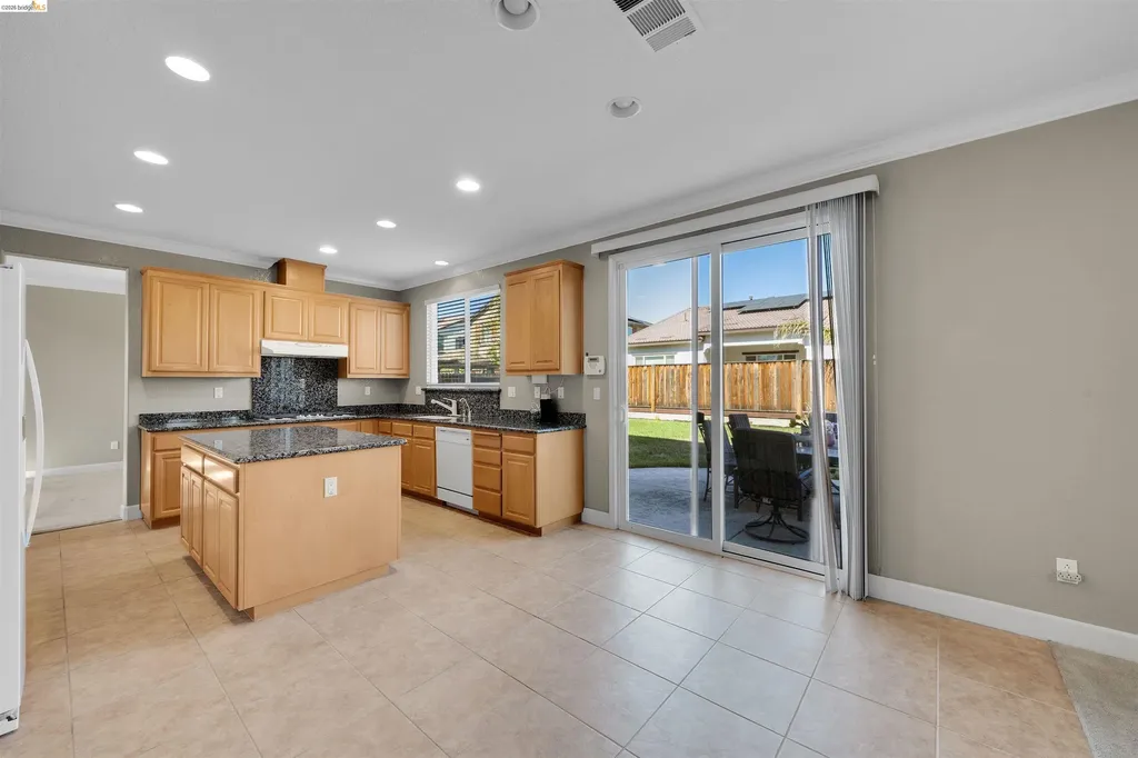 1525 Coleridge Way Discovery Bay CA 94505