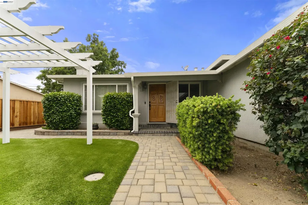 4645 Ridpath Street Fremont CA 94538