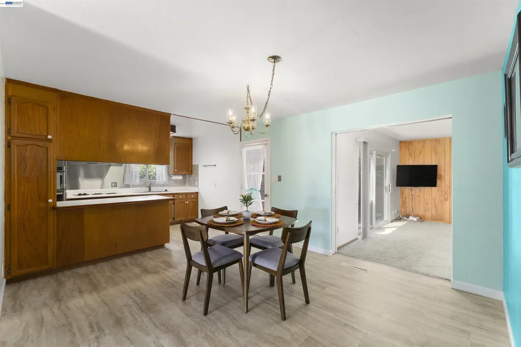 4645 Ridpath Street Fremont CA 94538