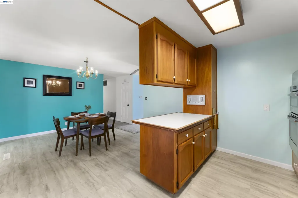 4645 Ridpath Street Fremont CA 94538